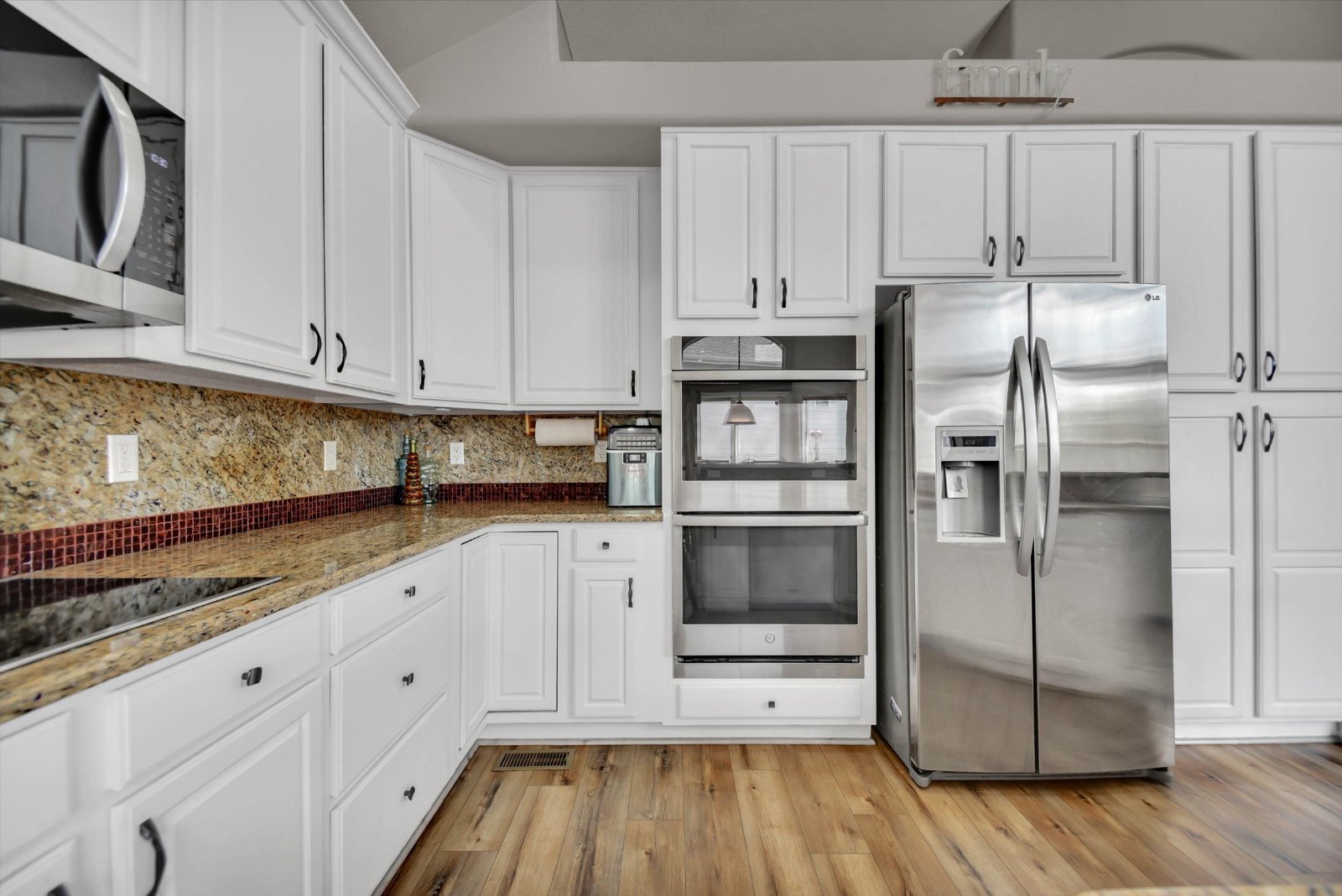 4 bedroom, 4 Bath Home With Office In Littleton! property image