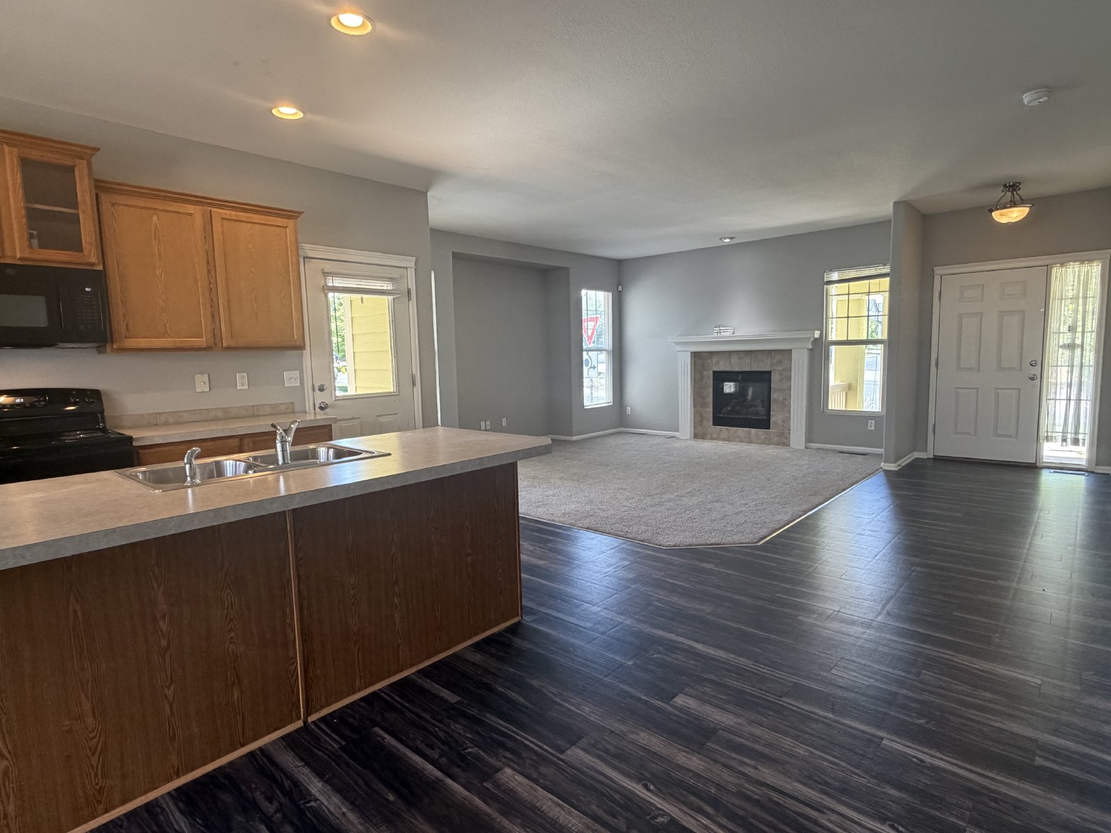 Two Car Garage! Experience the perfect blend of modern amenities in this exceptional property! property image