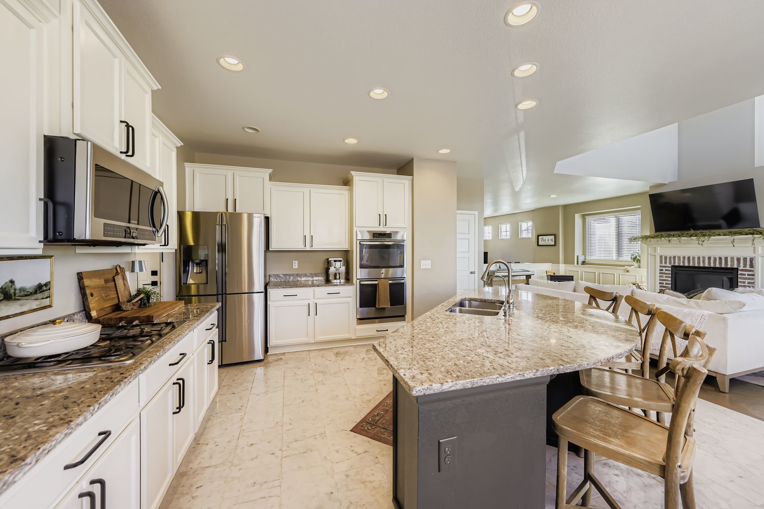 3 Bedrooms, 2.5 Bathrooms minutes from DIA! property image