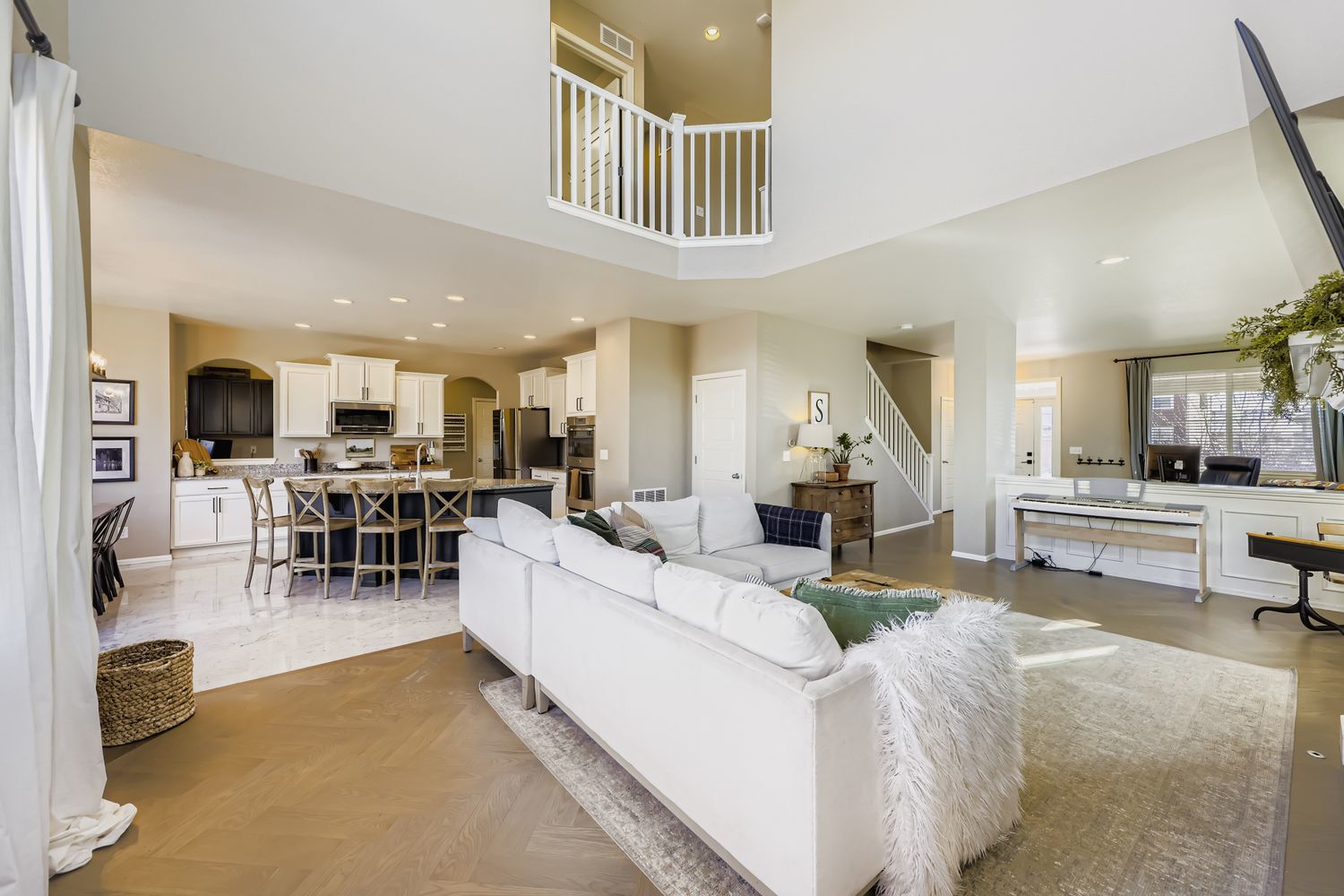 3 Bedrooms, 2.5 Bathrooms minutes from DIA! property image