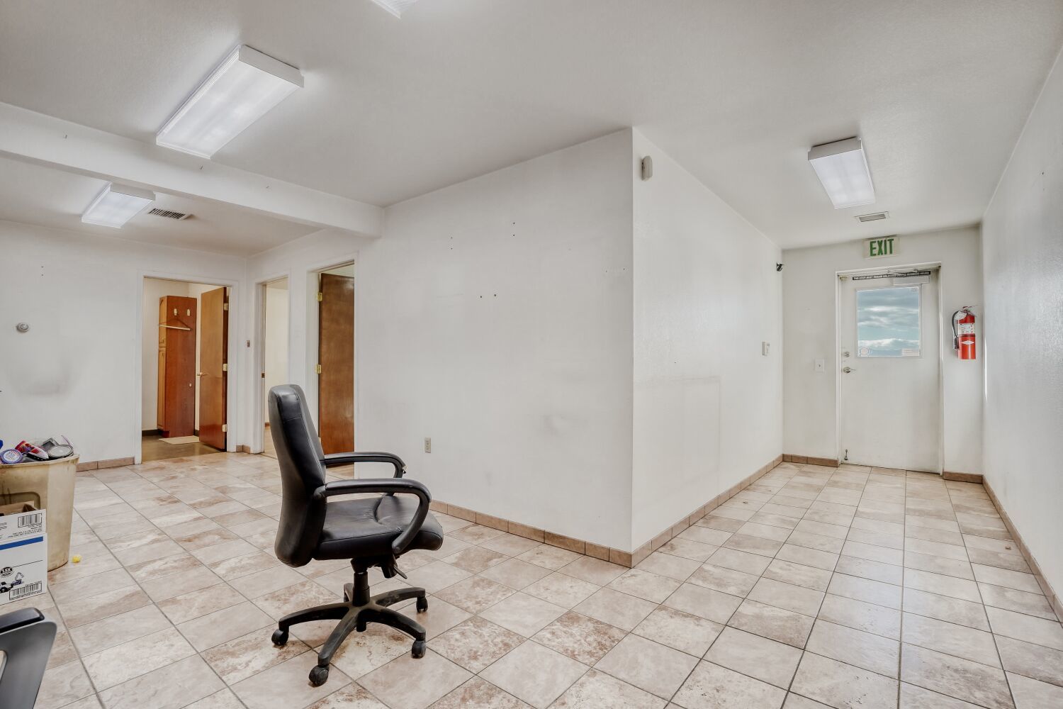 For Sale- Industrial Warehouse with 3 Heated Bays, 2 Private Offices, and 2 Bathrooms property image