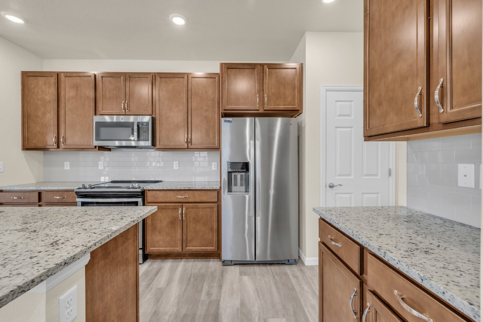 Charming 2-Bed, 2-Bath Retreat in Thornton! property image