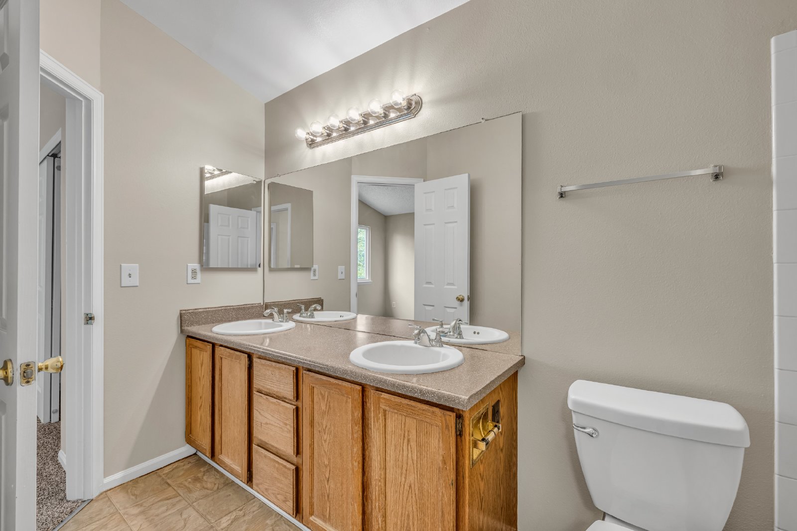 Thornton Home Move-In Ready! property image