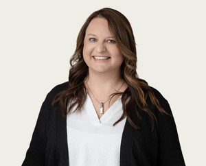 Picture of Maggie Lewis